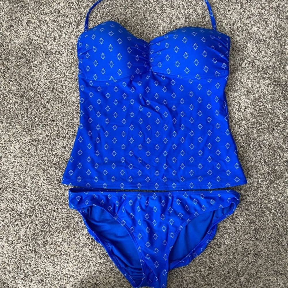 Tankini suit old navy